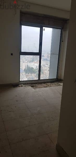 apartment For sale in achrafieh 1,100k. شقة للبيع في الأشرفية ١،١٠٠،٠٠٠ 5