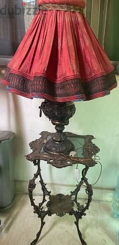 vintage lamp and table