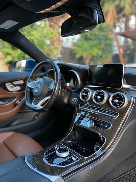 Mercedes-Benz C-Class coupe 2017 kit AMG low mileage cleann 12
