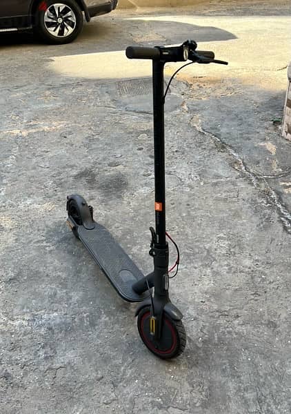 Xiaomi Pro 2 Electric Scooter 1