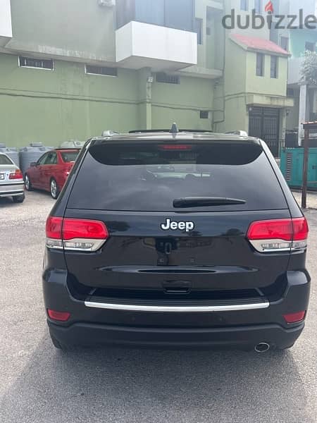 Jeep Cherokee 2015/limited/2WD/low mileage /call 03635033 6