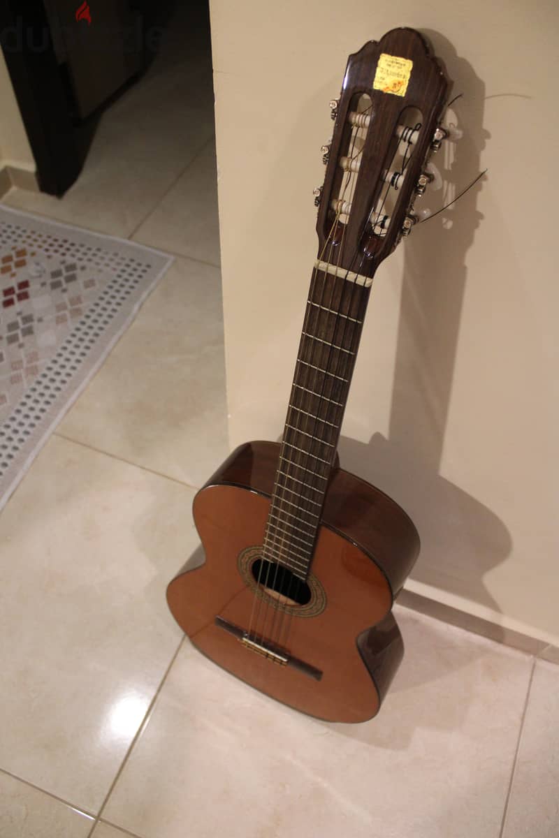 Alhambra 3C Classic Guitar for sale 2