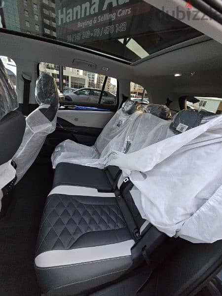Volkswagen ID6 Pro 2023  Fully loaded big battery 7 seats & massage 13
