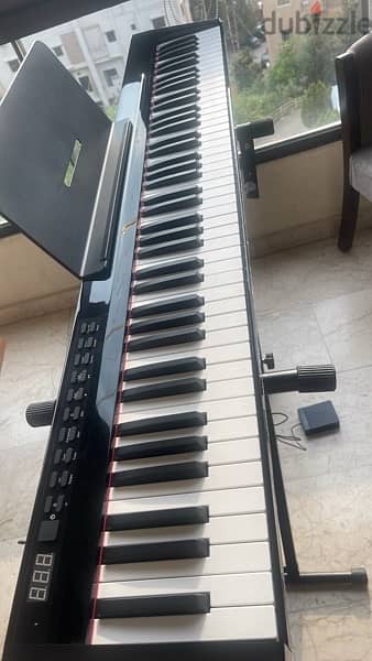electric piano 88 keys with stand and pedal sustain 0