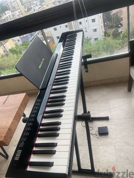 electric piano 88 keys with stand and pedal sustain 4