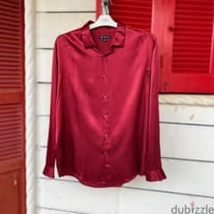 INTERNATIONAL CONCEPTS Silky Red Shirt.