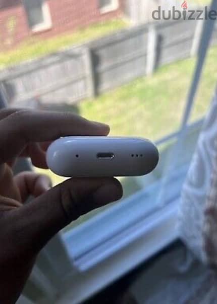 Used AirPods Pro gen 2 (type C)  like new 3