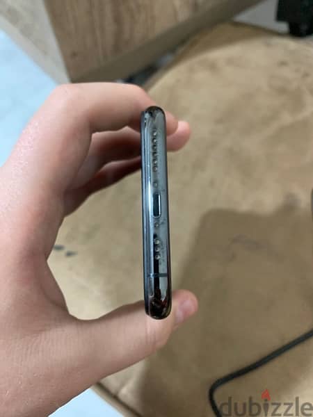 iPhone 11 pro space gray 7