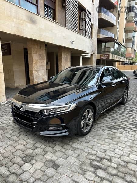 Honda Accord Touring 2019 black on black 1