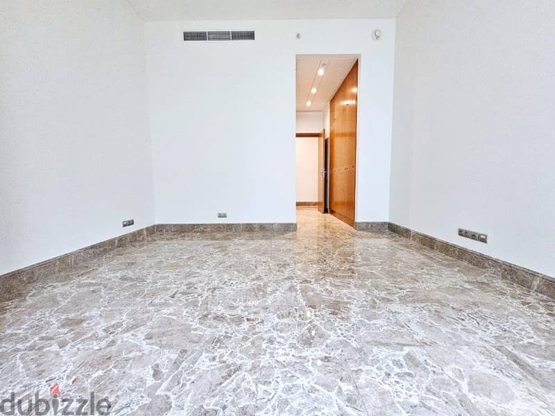 RA24-3399 Super Deluxe apartment for rent in the heart of Downtown 4