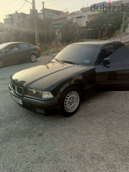 BMW 3-Series 1992 3