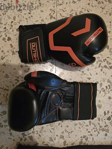 Outshock Boxing Gloves 2