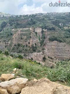 ارض للبيع في شارون جبل عاليه land for sale in sharon mount lebanon