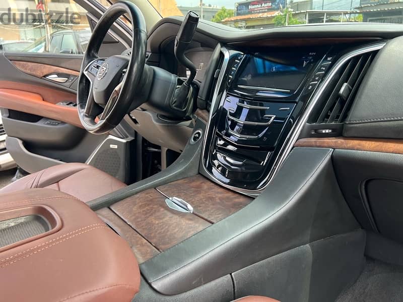 Cadillac Escalade 2015 Platinum CleanCarfax 10