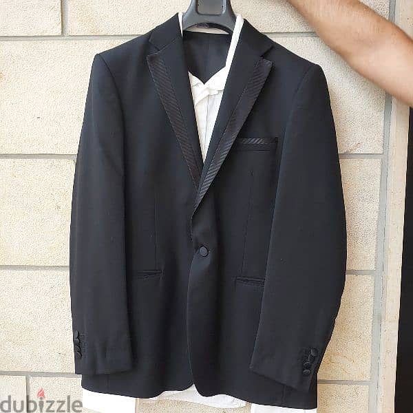 Black Men's Tuxedo Full Set. Size 52 and 50. 0