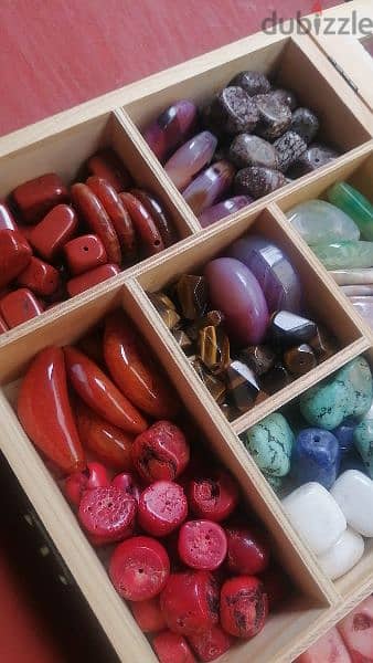 Genuine Stone Beads + Wooden Box 4