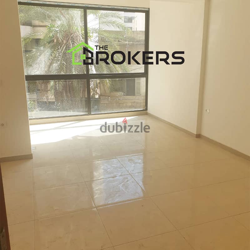 Apartment for Sale Beirut, Ras Al Nabaa 1