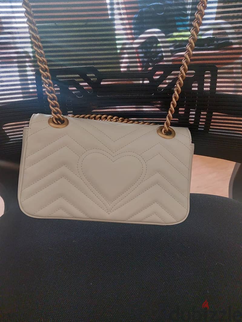 Gucci Marmont Shoulder Bag (off-white) | Free Delivery 2