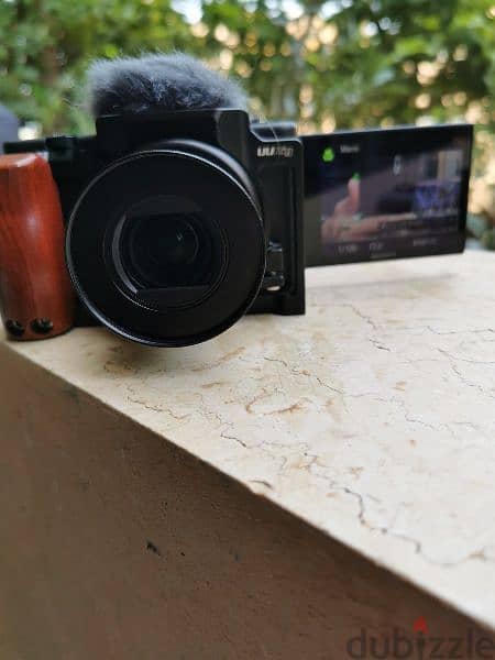 sony zv1 with wide lens vlog camera 1