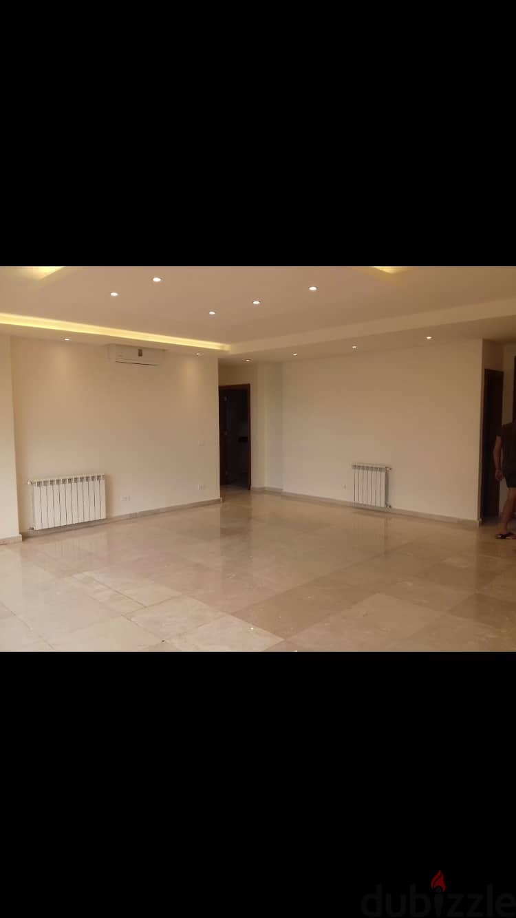 2 bedrooms apartment for rent in Jamhour 2