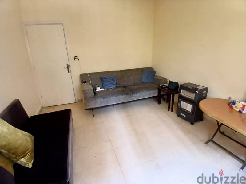 Apartment for sale in Sin El Fil شقة للبيع في سن الفيل 2
