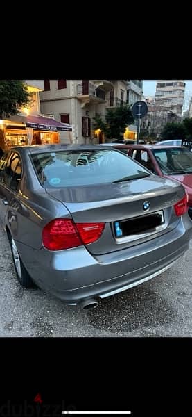 BMW 3-Series 2009 1