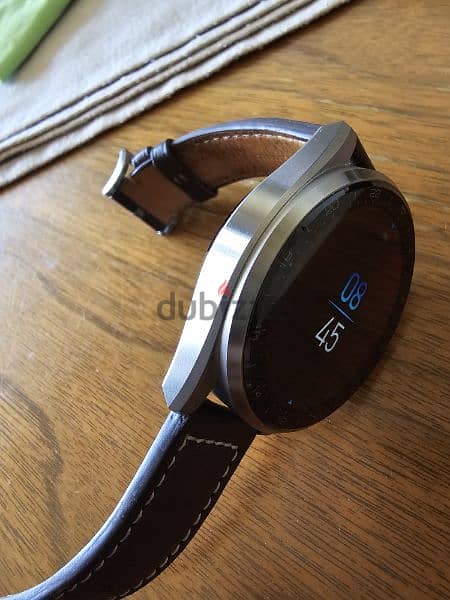Huawei Watch 3 pro 270$ like NEW with Free strap Stainlnes and 2 cover 2