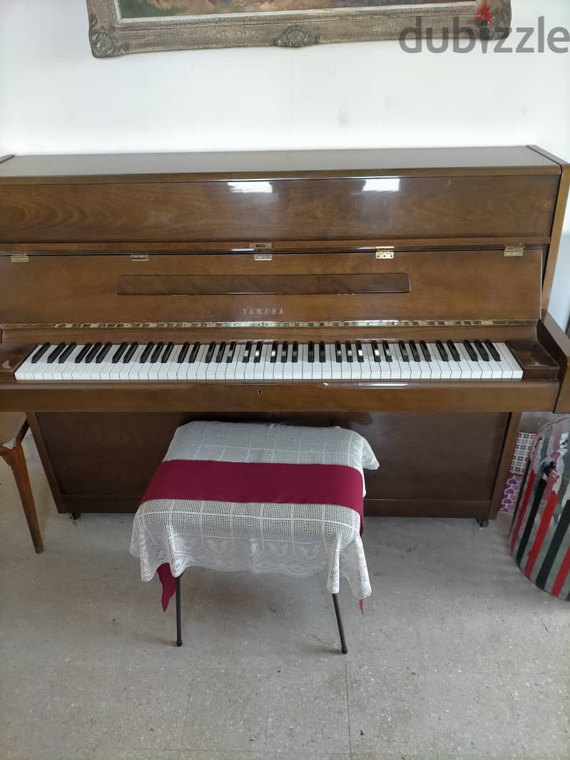 Yamaha Upright Piano 1
