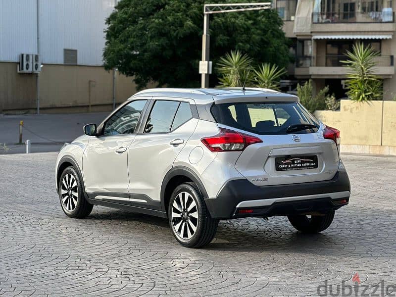 Nissan kicks from agency one owner 6