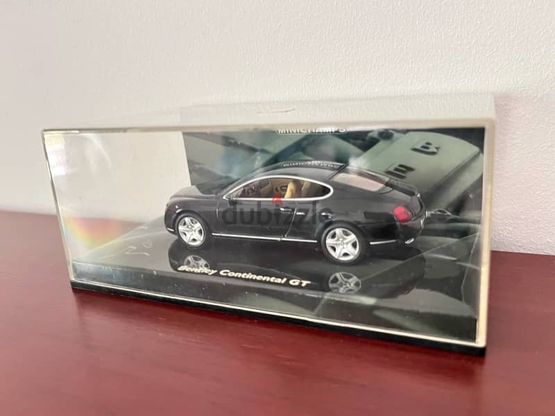 Bentley continental GT 2003 Minichamps 1