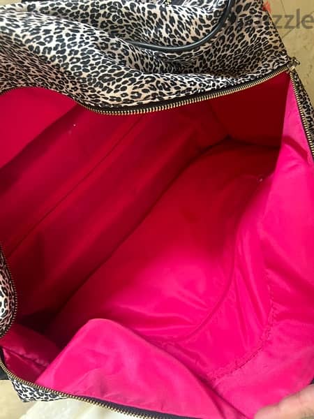 Victoria Secret carry on bag used excellent condition 14