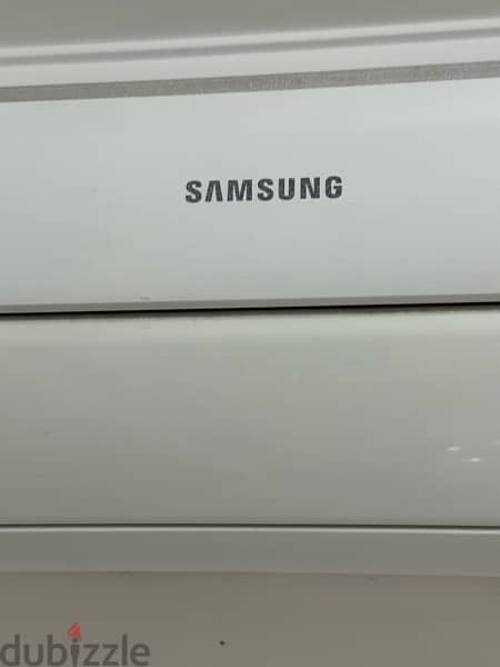 BARELY USED SAMSUNG AC 12000 BTU 2