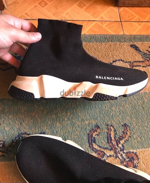 BALENCIAGA SPEED ORIGINAL MADE IN ITALY USE ONLY ONCE LIKE NEW SIZE 40 1