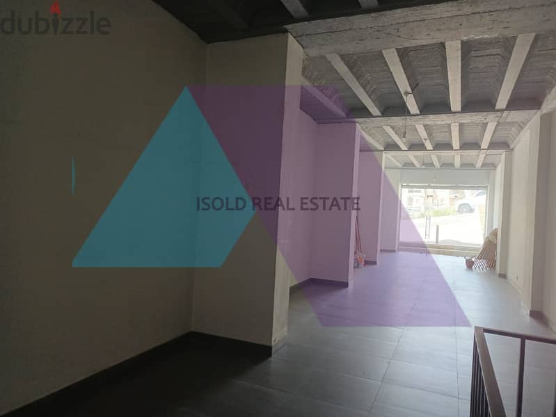 A 222 m2 store for rent in Mansourieh ,having a prime location 2