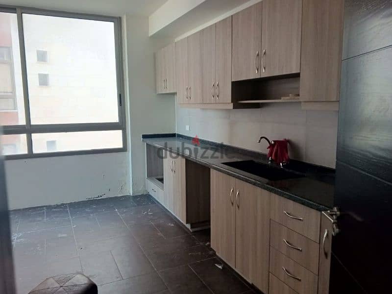 Apartment for sale in hazmieh شقة للبيع في الحازمية 9