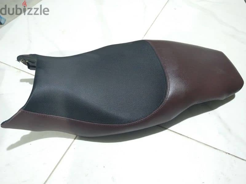 Bmw seat and Harley Davidson honda suzuki piaggio aprilia hero 14