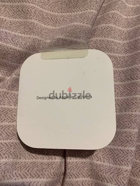 original Apple MagSafe charger 3