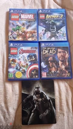 PS4 like new (mesh mafkouke) with 3 controllers