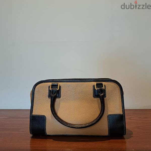Loewe  (Pre-Owned Luxury Handbag) 1