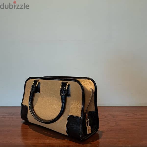 Loewe  (Pre-Owned Luxury Handbag) 4