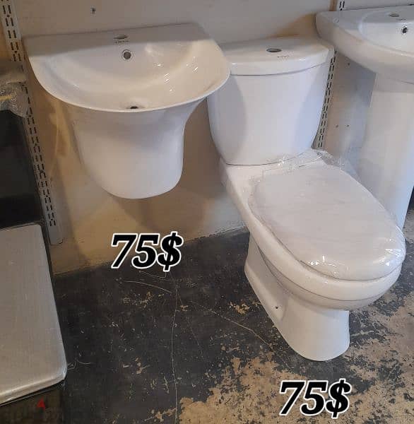كرسي حمام toyo مع مغسلةbathroom toilet sets 5
