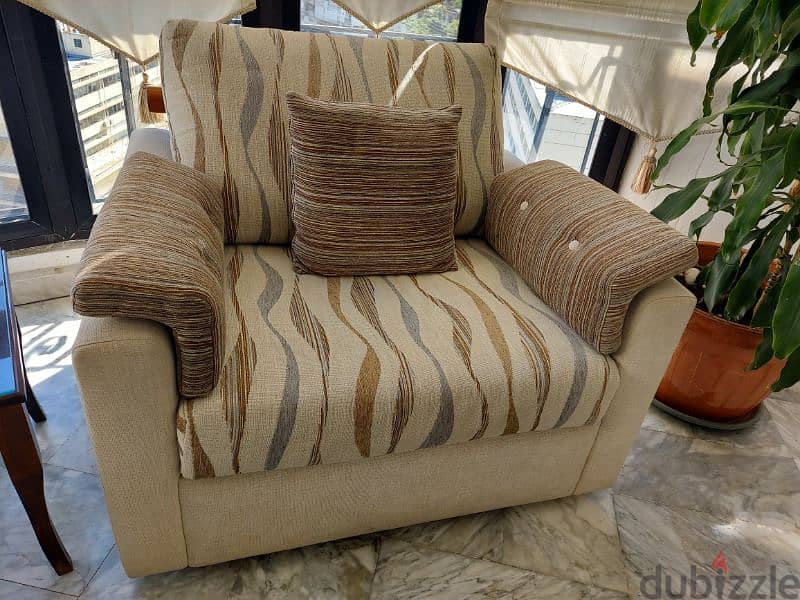 3 large living armchairs, كنبايات used but in good condition كنبايات 1