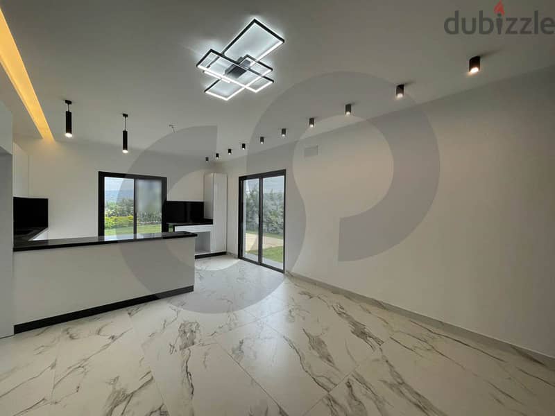 Duplex Villa with Mountain View in Aaytet, Sour/عيتيت REF#BZ105337 4