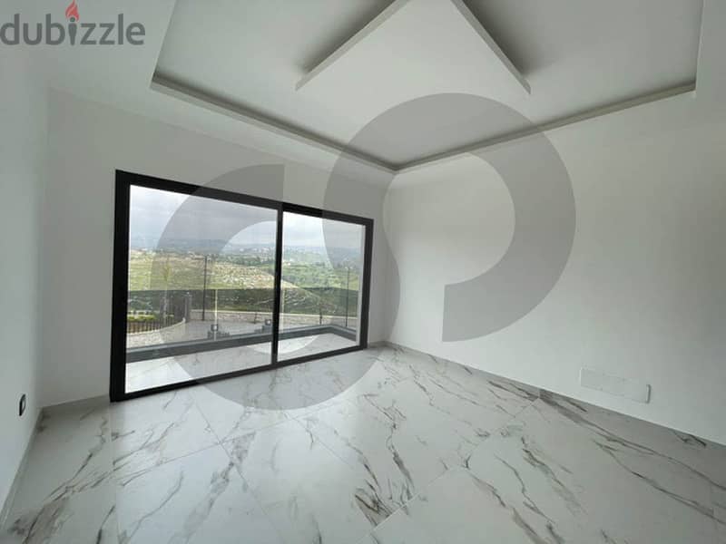 Duplex Villa with Mountain View in Aaytet, Sour/عيتيت REF#BZ105337 5