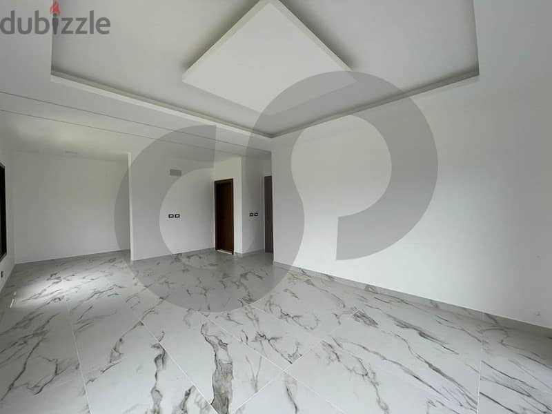 Duplex Villa with Mountain View in Aaytet, Sour/عيتيت REF#BZ105337 9