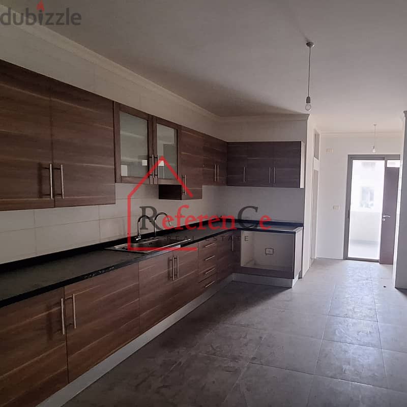 Brand new apartment in Naccache شقة جديدة بالنقاش 2