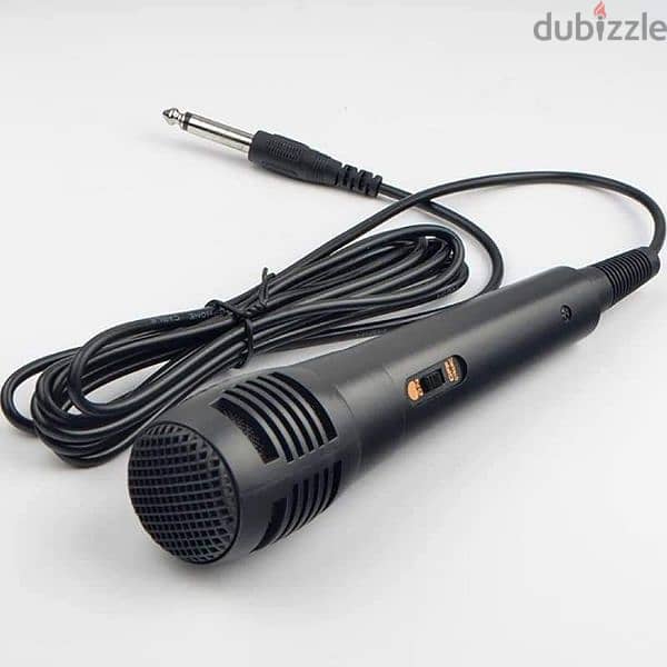 مجموعة مايكروفونات بأسعار حلوة.  microphone 2