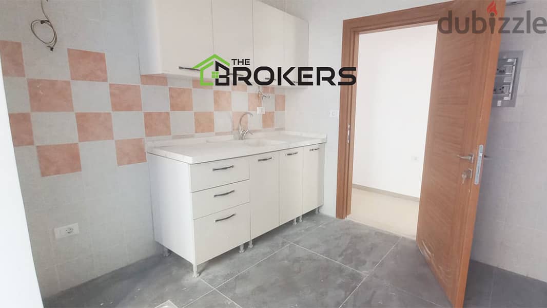 Apartment for Sale Beirut, Ras Al Nabaa 3