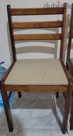 4 chairs to sell like new