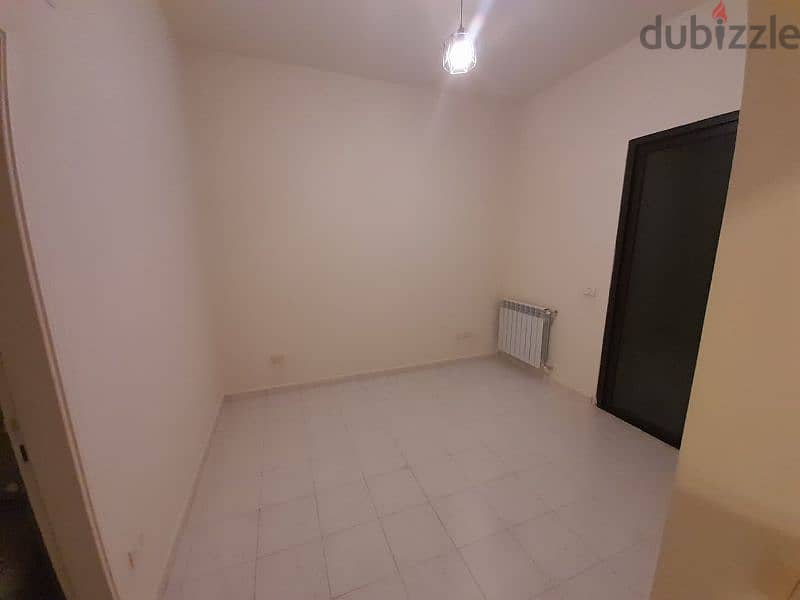 apartment for rent in Kornet el hamra شقة للايجار في قرنة حمرا 2